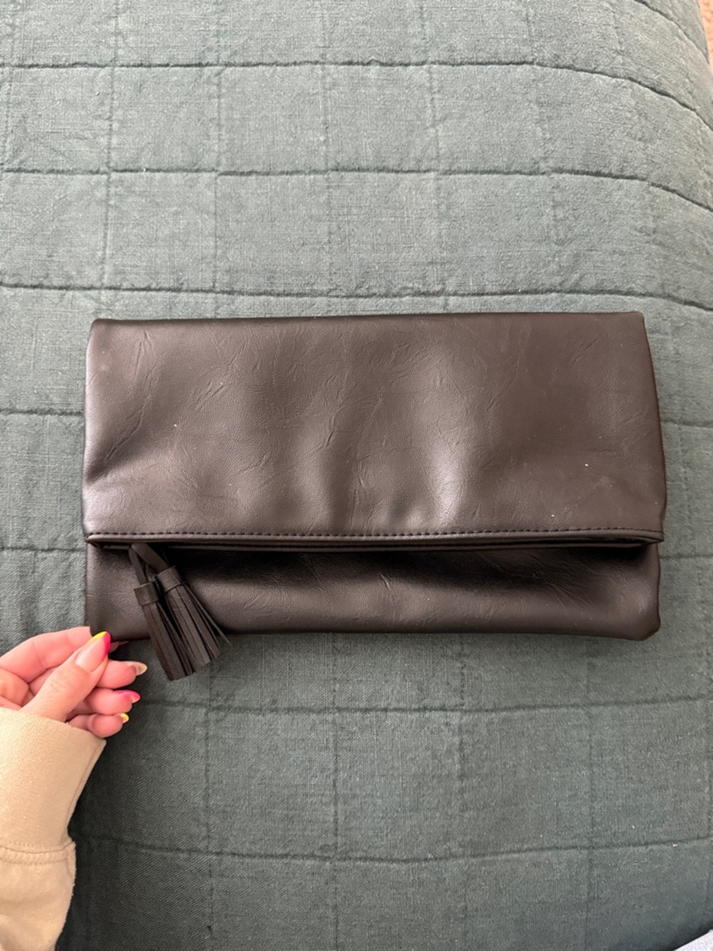 Monat deep purple  Fold-Over Tassel Clutch
